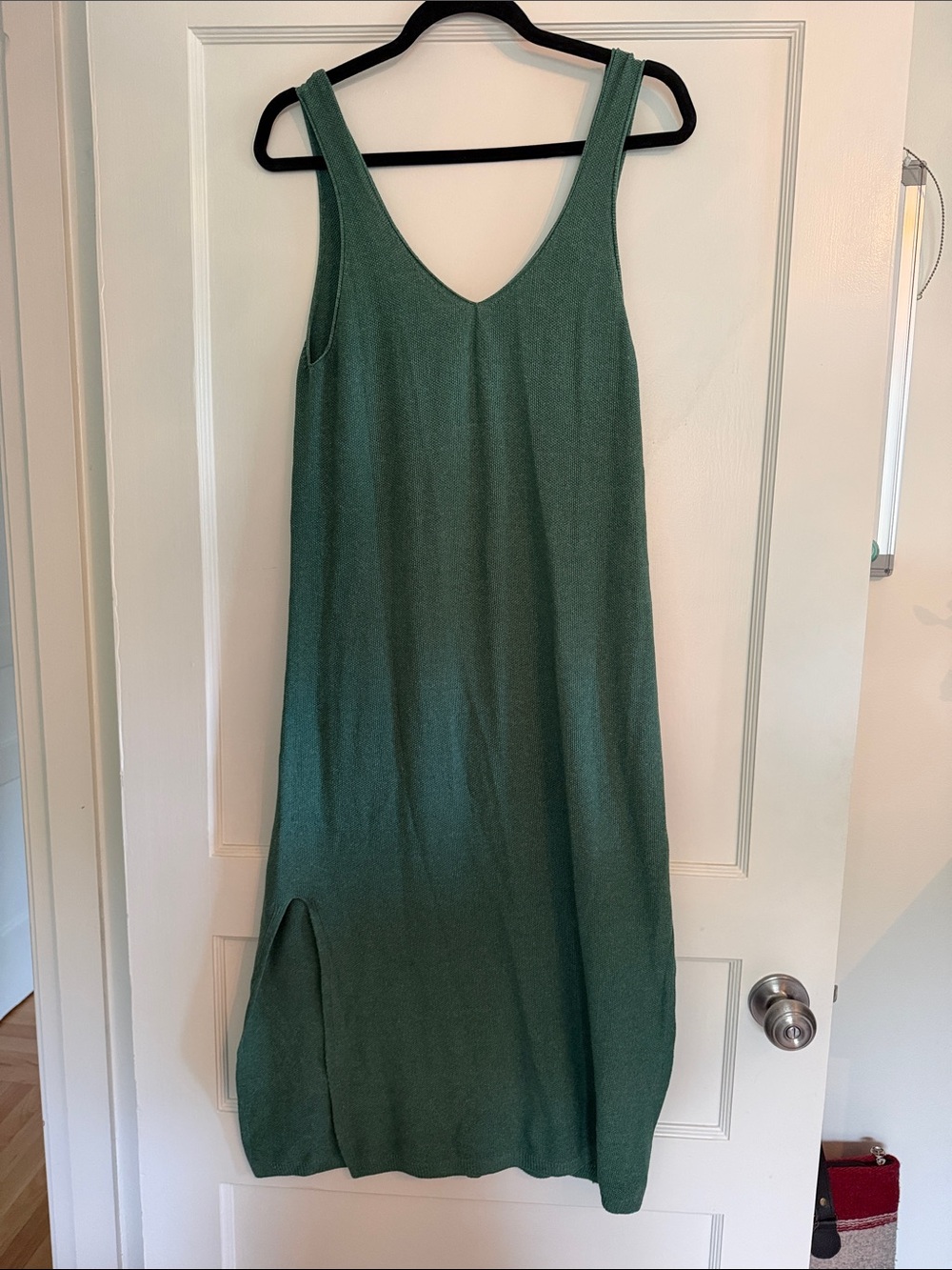 Sleeveless V-Neck Green Women's Slip Dress